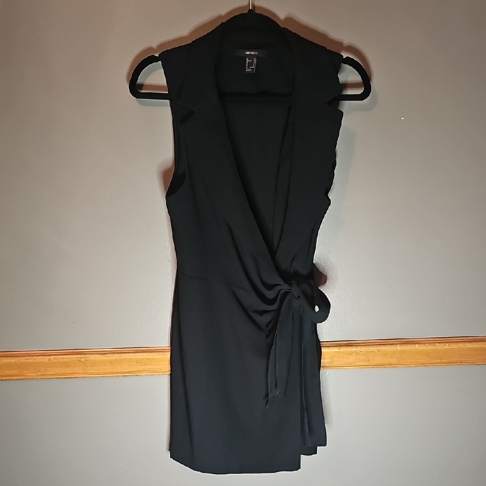 Forever 21 Black Textured Fabric